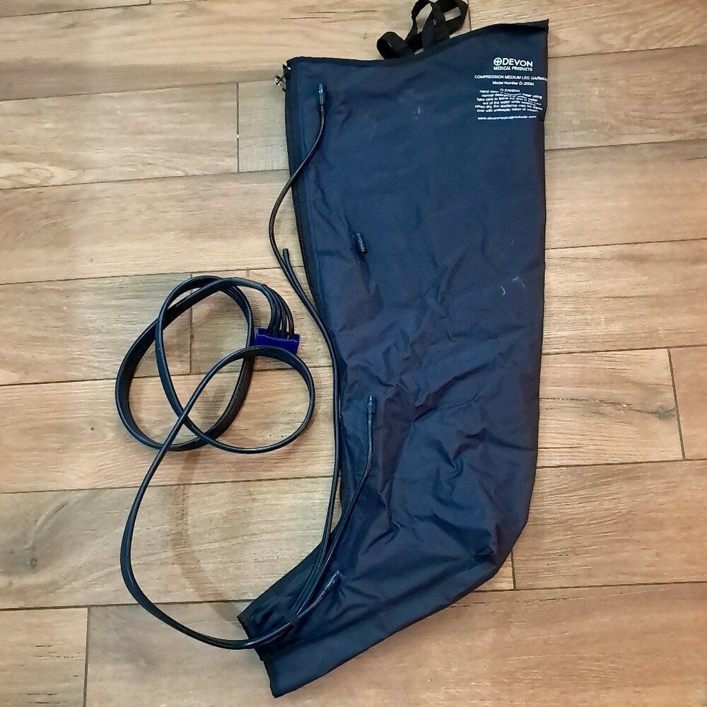 Devon Compression Therapy Garment 4 Chamber CircuFlow Leg Medium D-300M‎ READ